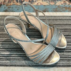 I. Miller Women’s Silver Nalda Mid Heeled Sandals Size 8
